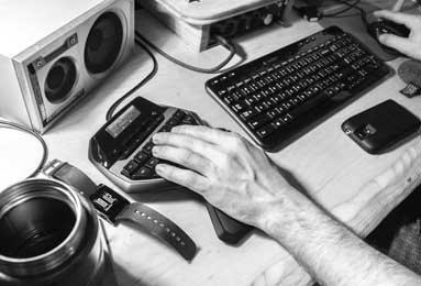 305天空与王牌：团队协作与个人英雄主义的巅峰对决